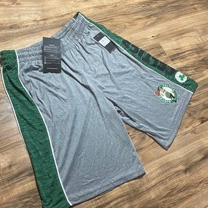 Men’s NBA Shorts (small dark spot near waist on shorts, shown on 2nd pic)